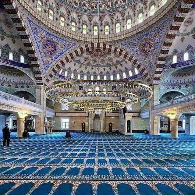 mosque carpet dubai