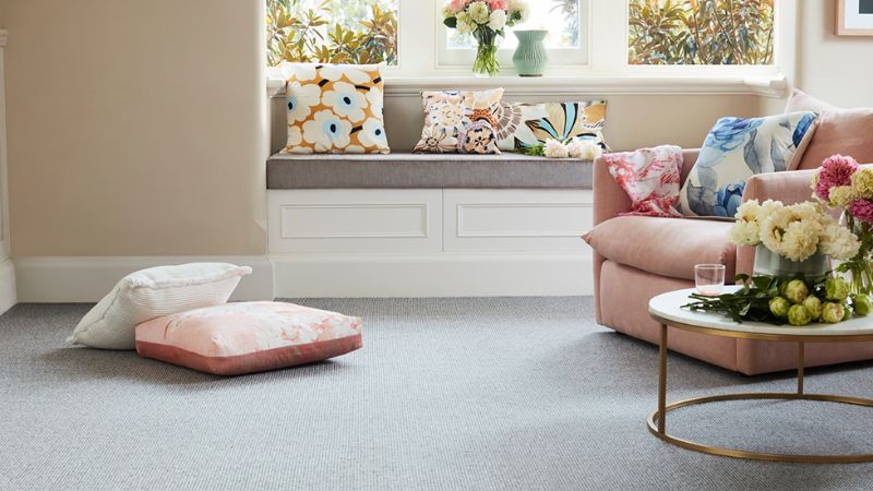 Wall-to-wall carpets